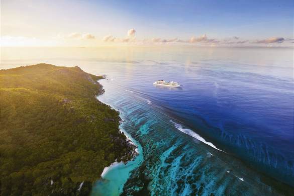 Hapag Lloyd Cruises EUROPA Exterior 2.jpg